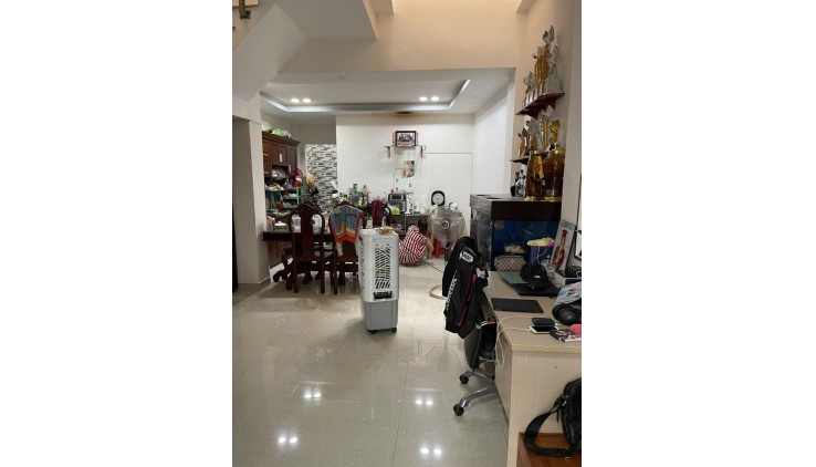 Chỉ 5.3 tỷ TL! 54M², 2Tầng/2pn, HẺM XE HƠI, Quang Trung Gò Vấp!